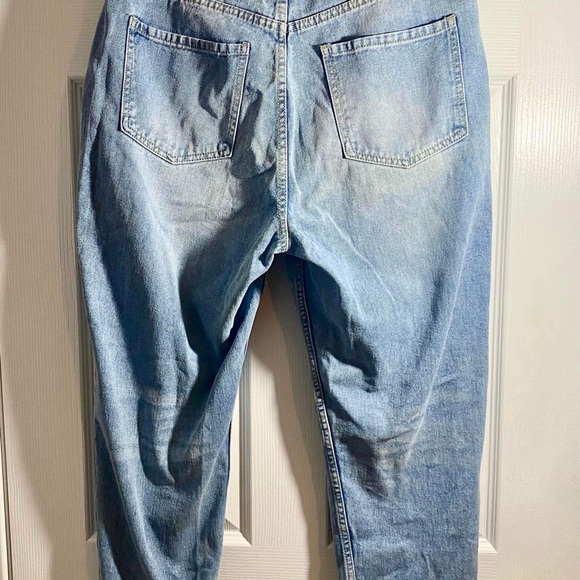 Taylor Swift Inspired Bedazzled Aeropostale Mom Jeans Size 12 - Picture 8 of 10